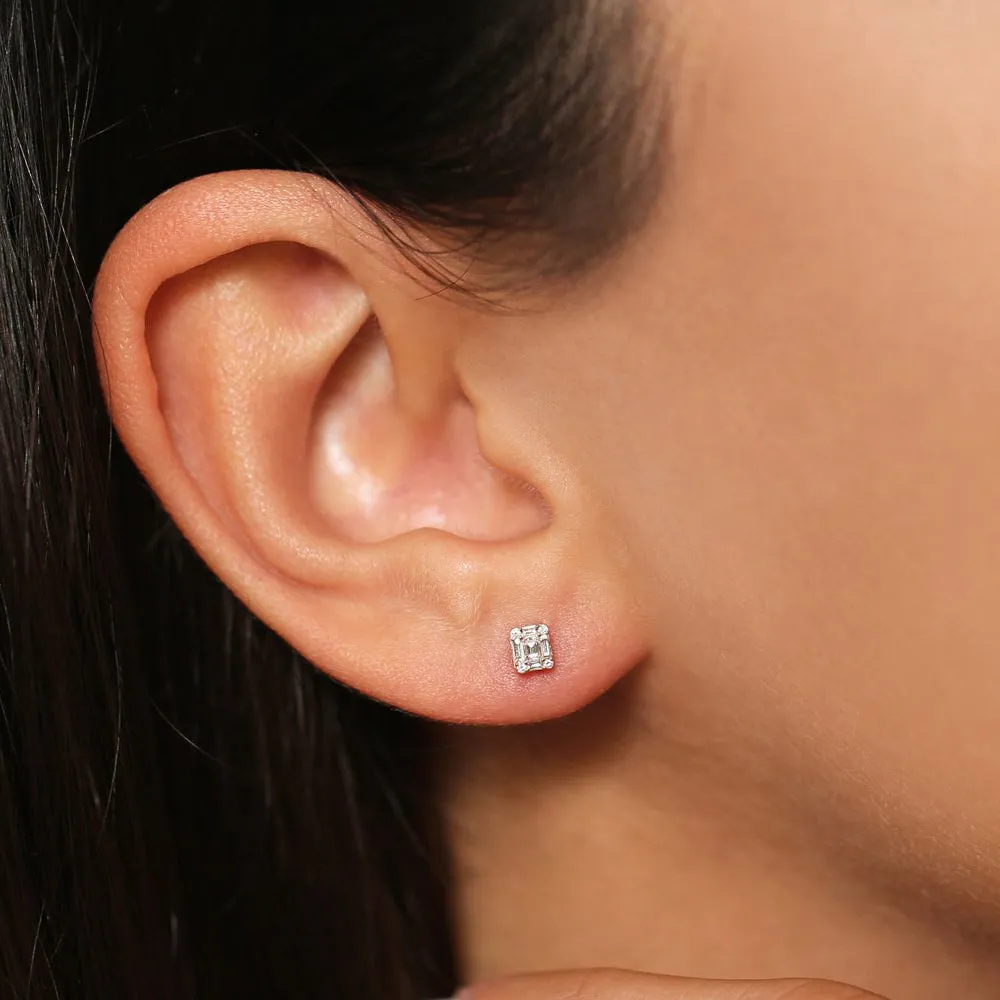 14k Mini Illusion Setting Baguette Studs