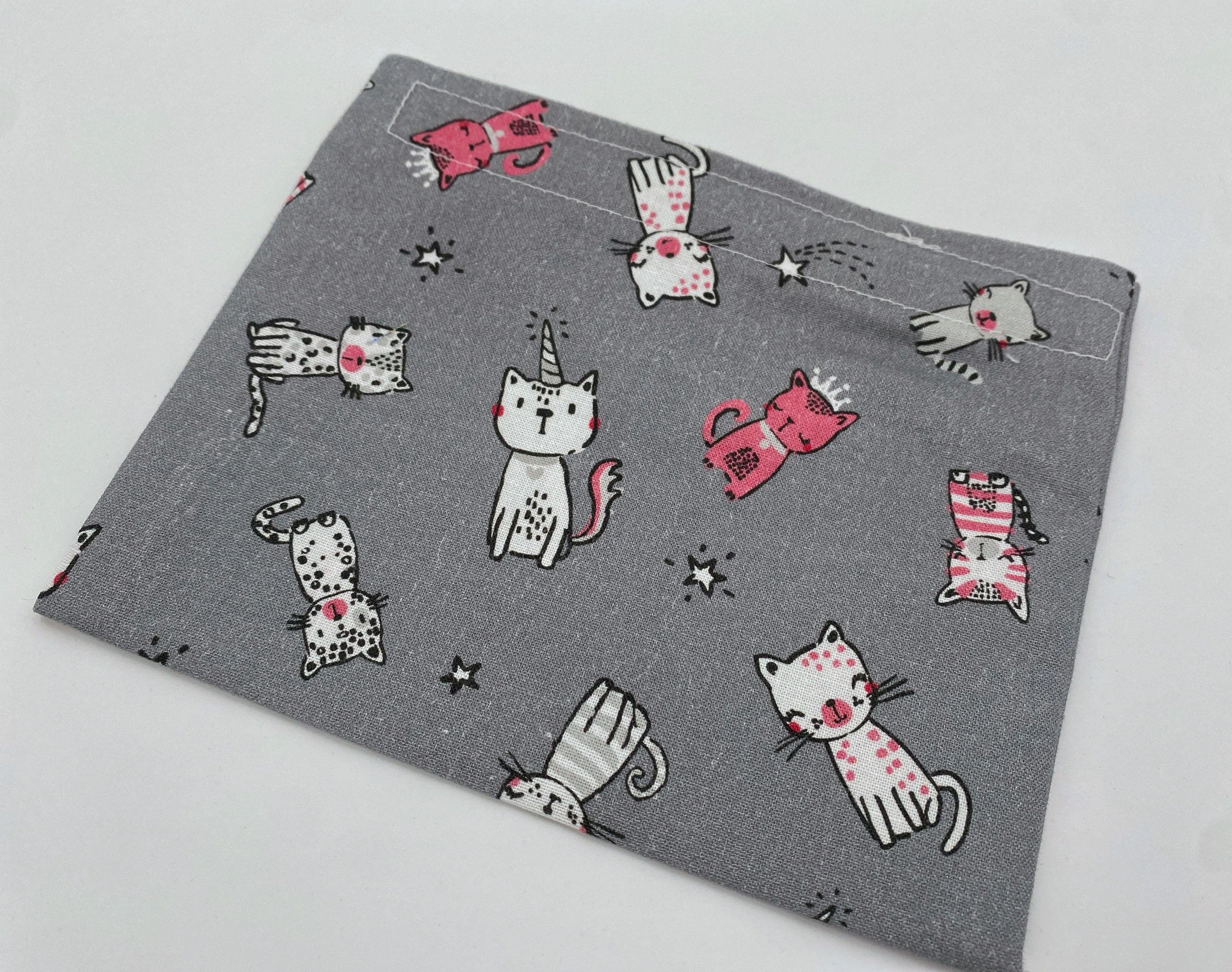 Kitty Snack Baggie, Reusable Snack Bag, Grey Cat Lunch for Kids