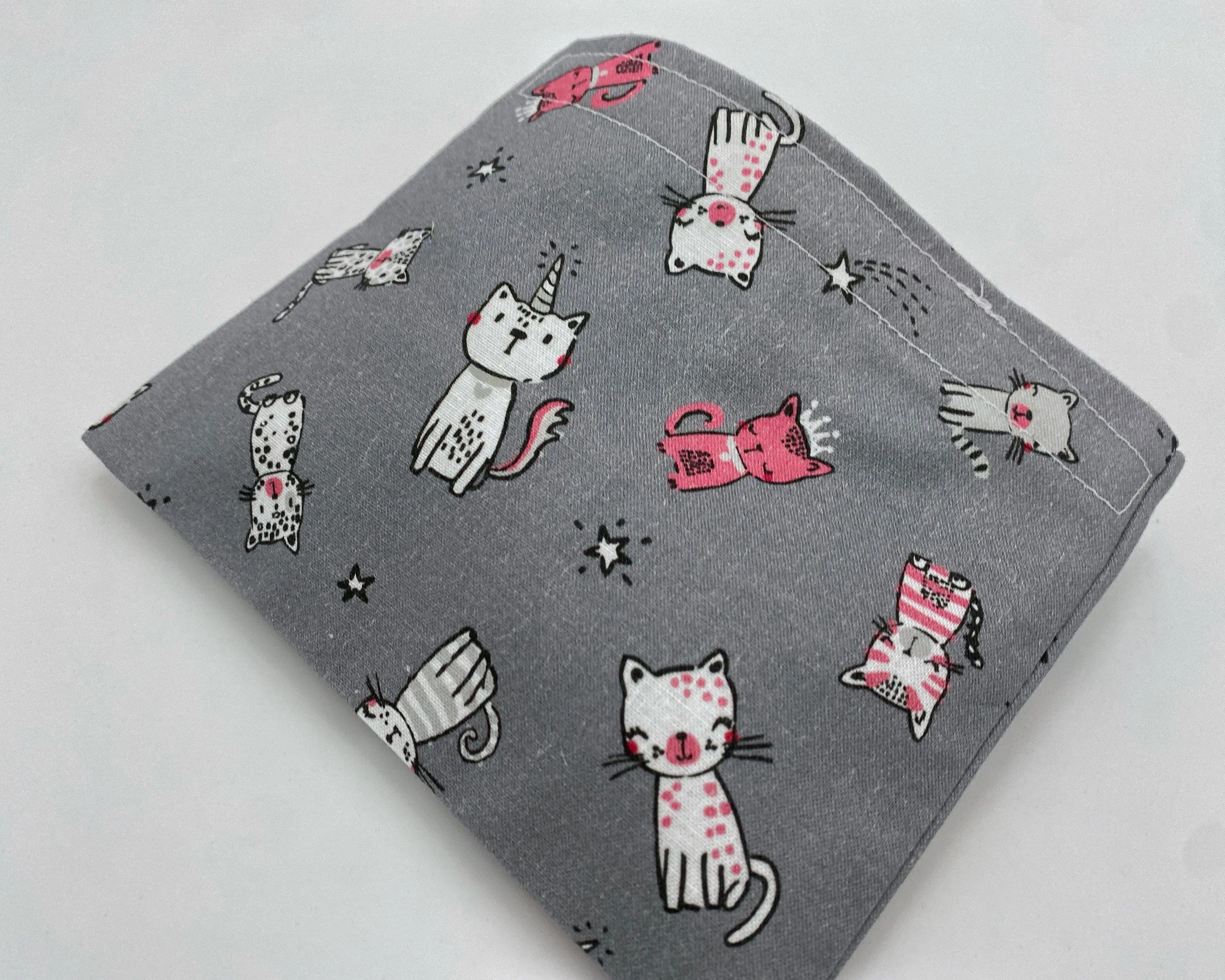 Kitty Snack Baggie, Reusable Snack Bag, Grey Cat Lunch for Kids