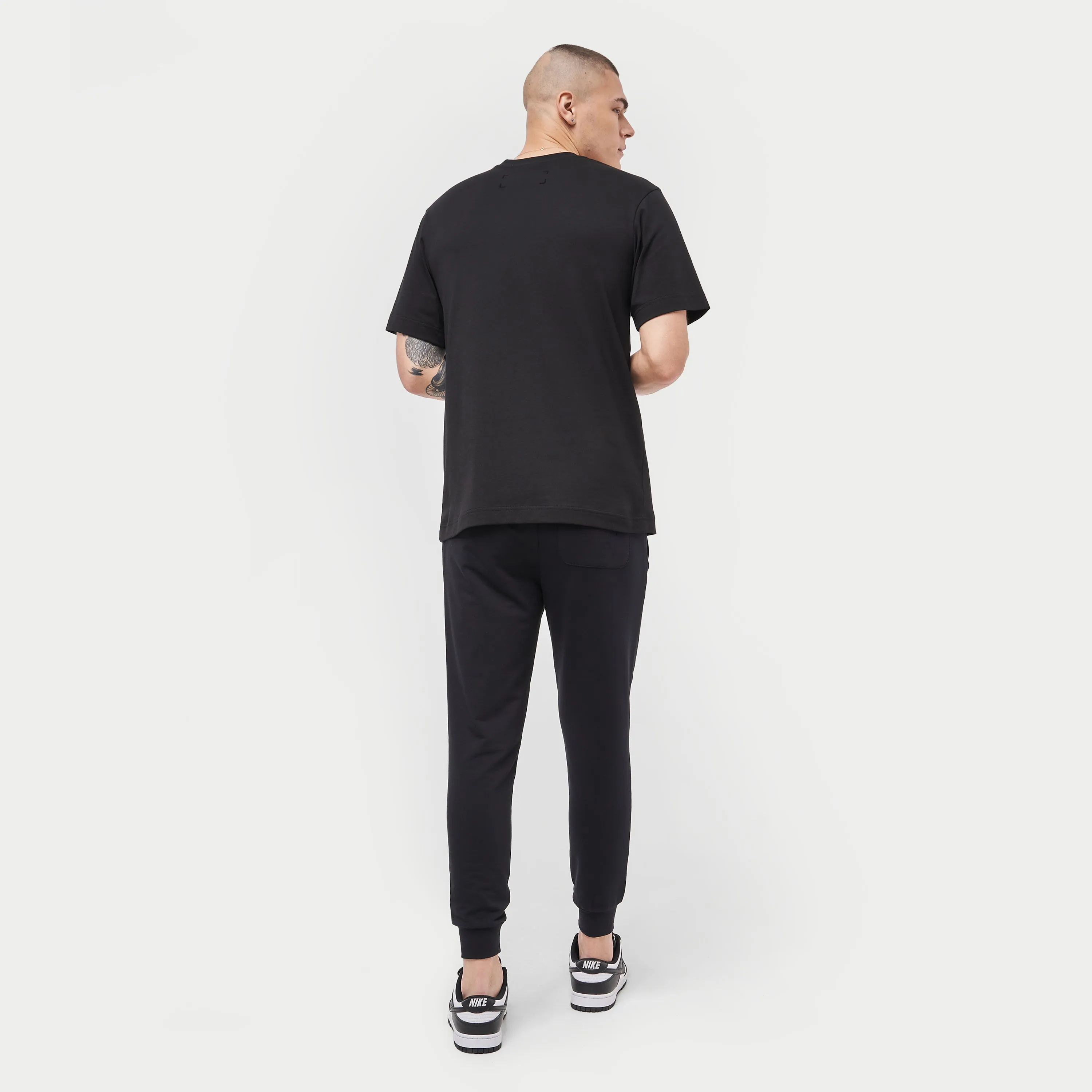 Mens Focus Tapered Sweatpant - Black