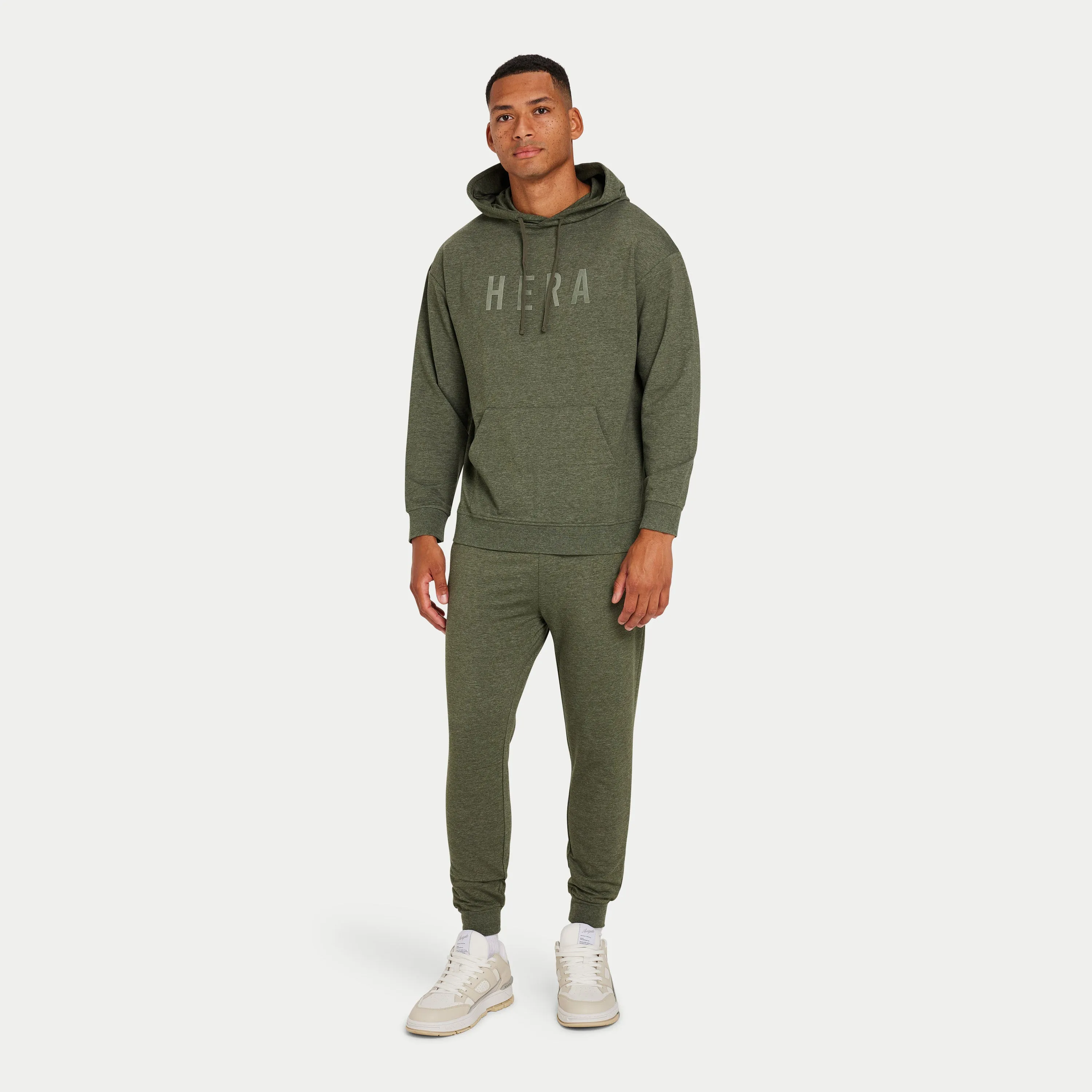 Mens Focus Tapered Sweatpant - Dark Khaki