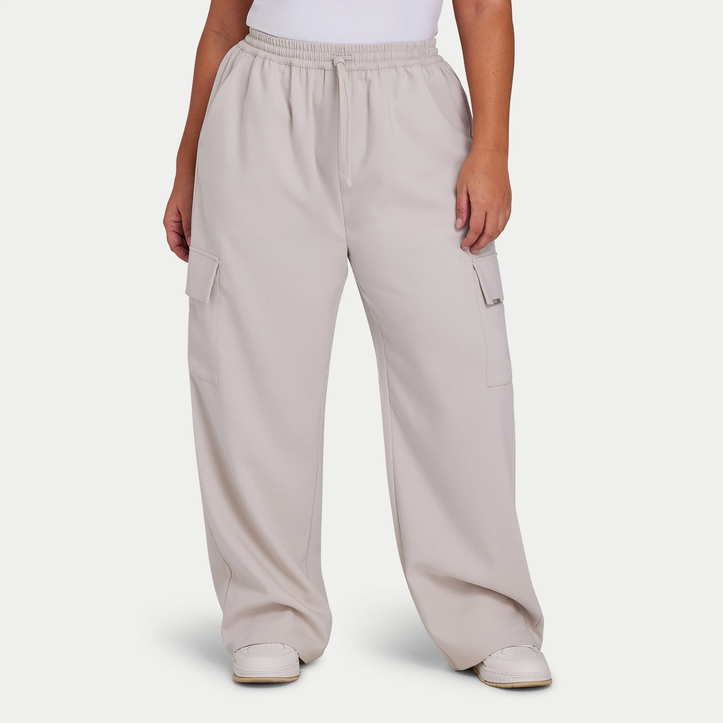 Studio Cargo Pant - Stone