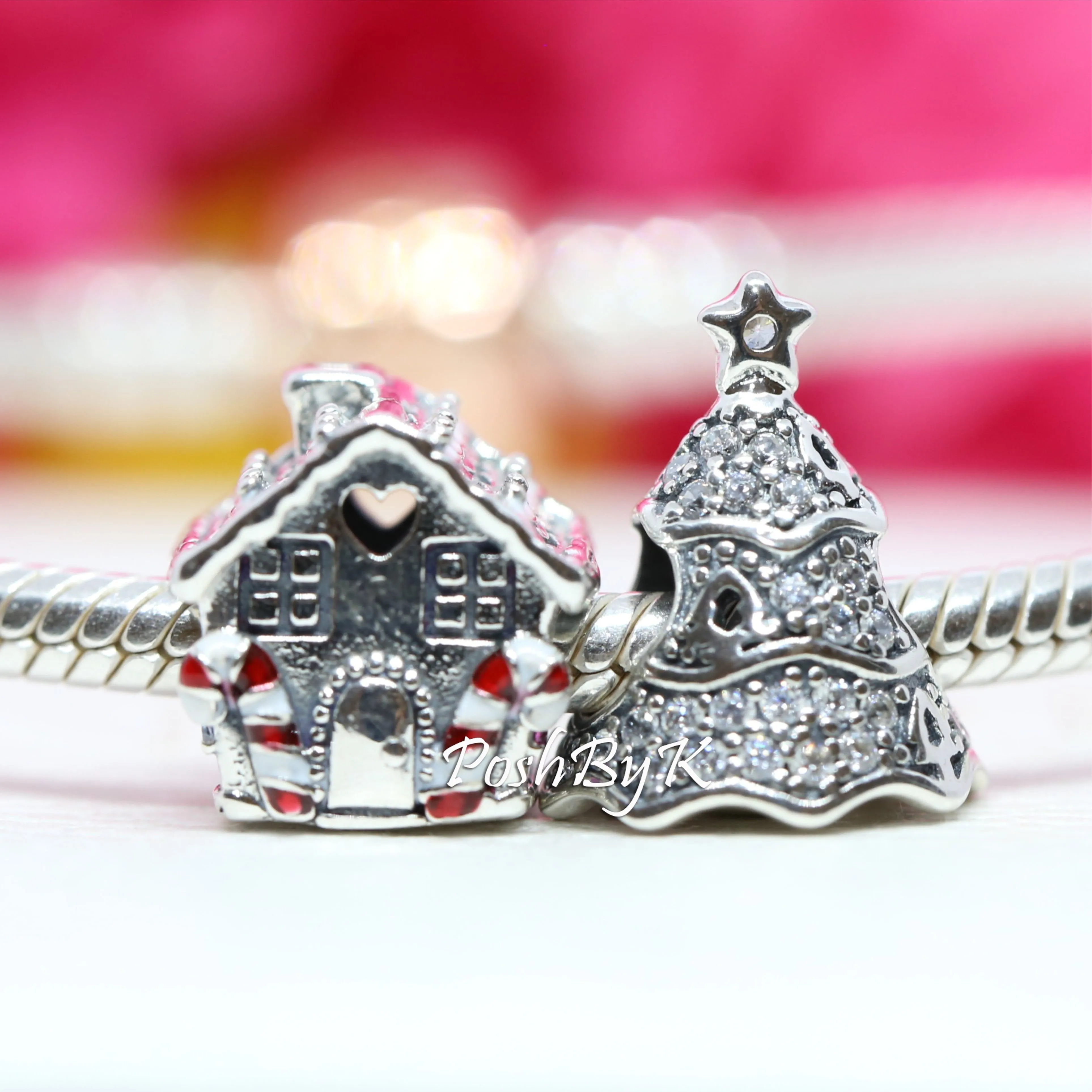 Twinkling Christmas Tree And Gingerbread House Christmas Gift Set Charm