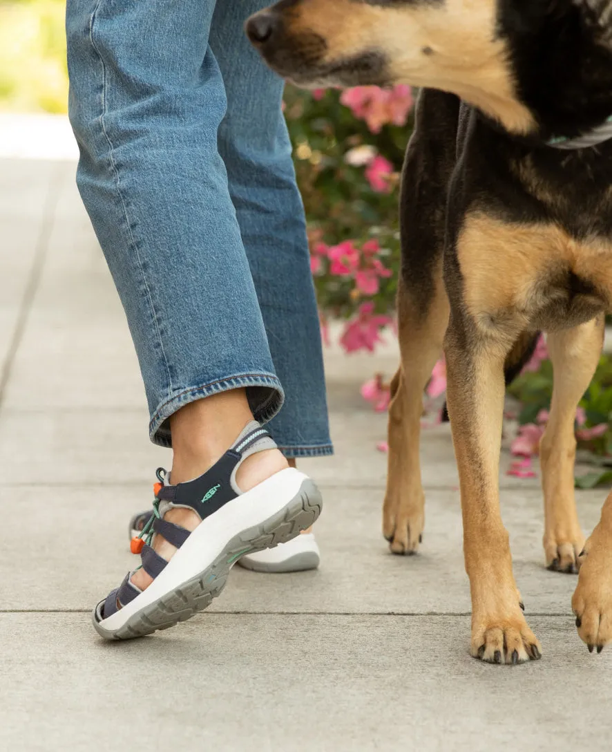 Women's Astoria West Sandal  |  Grey/Coral