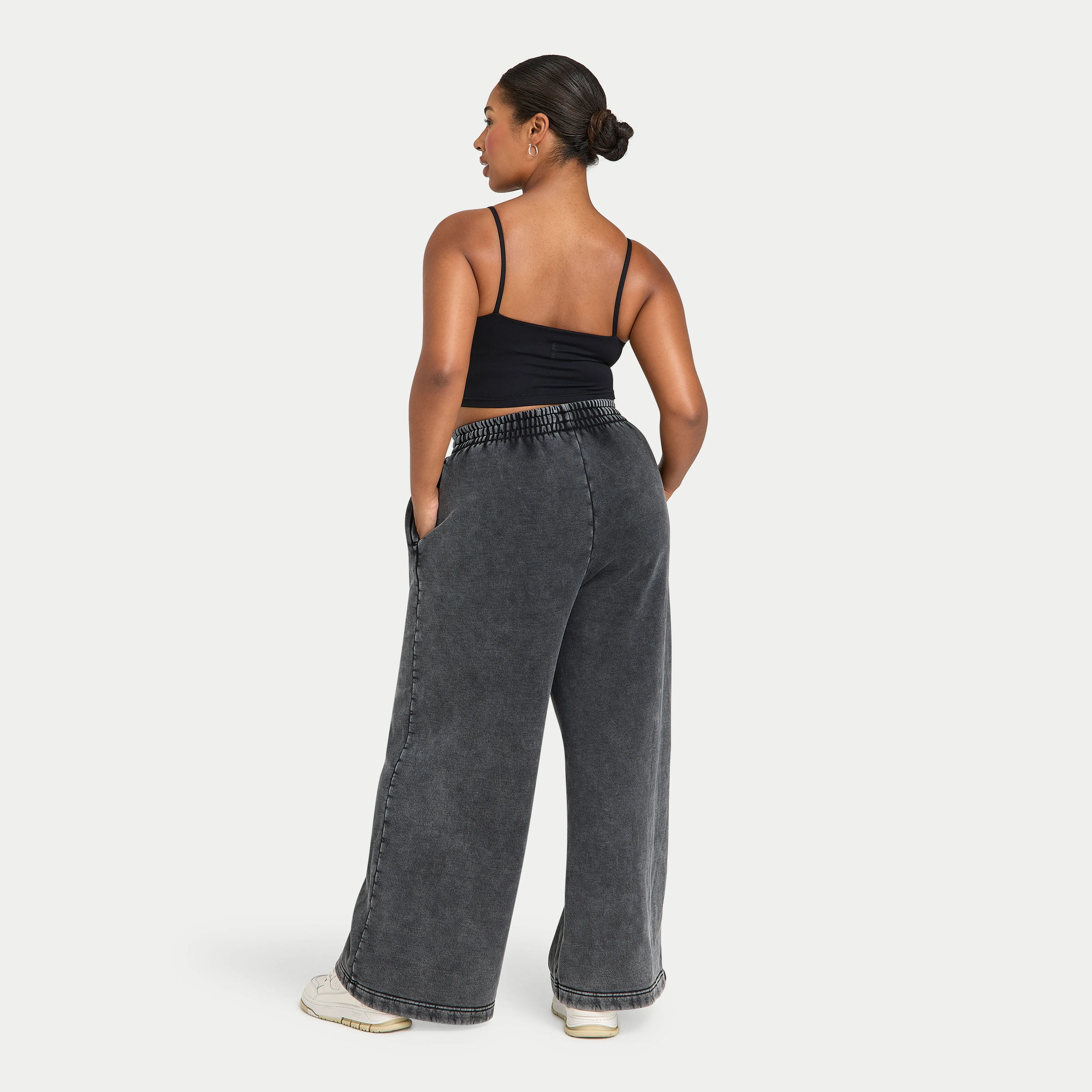 Womens Collective Wide Leg Sweatpant – Washed Black