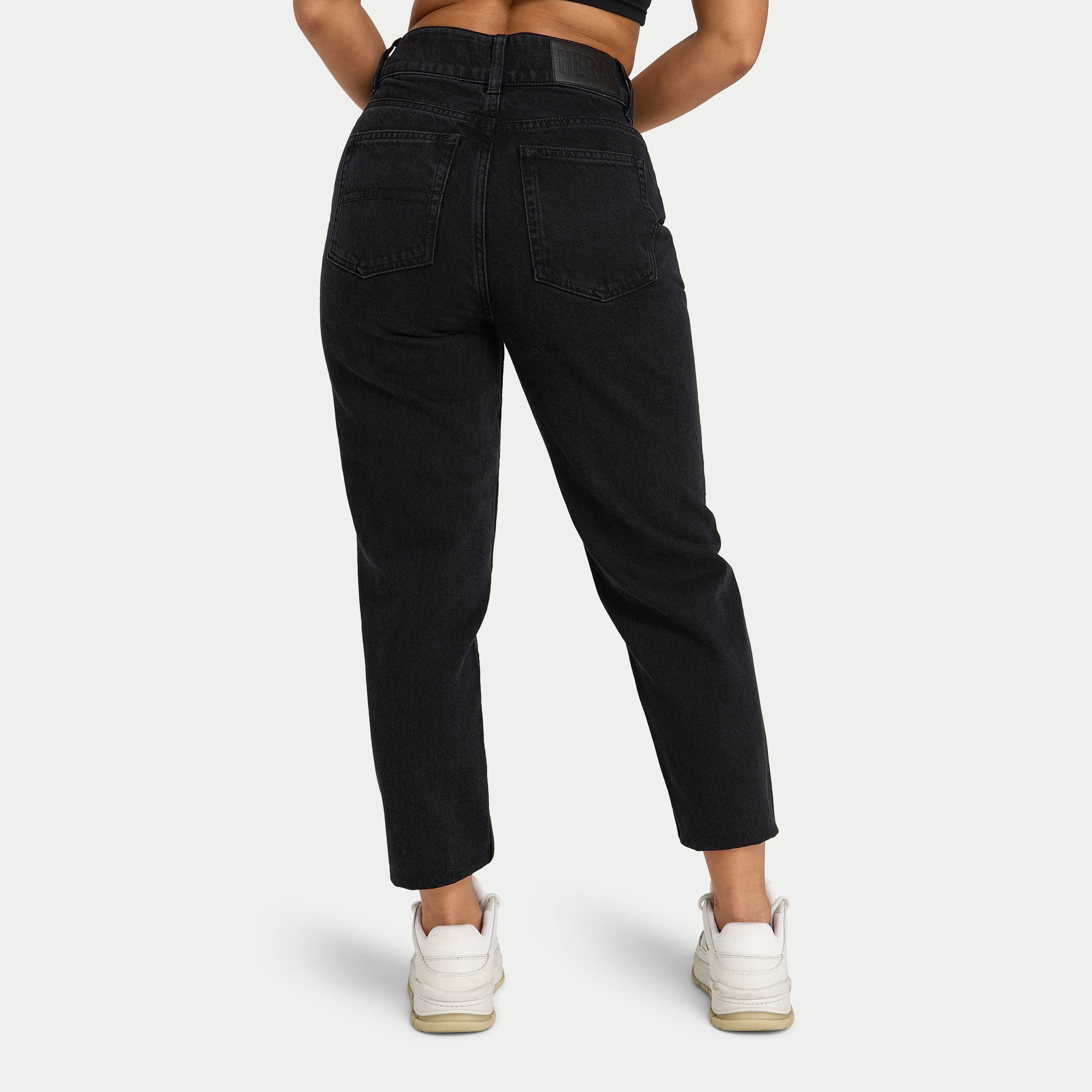 Womens Mom Jean - Black