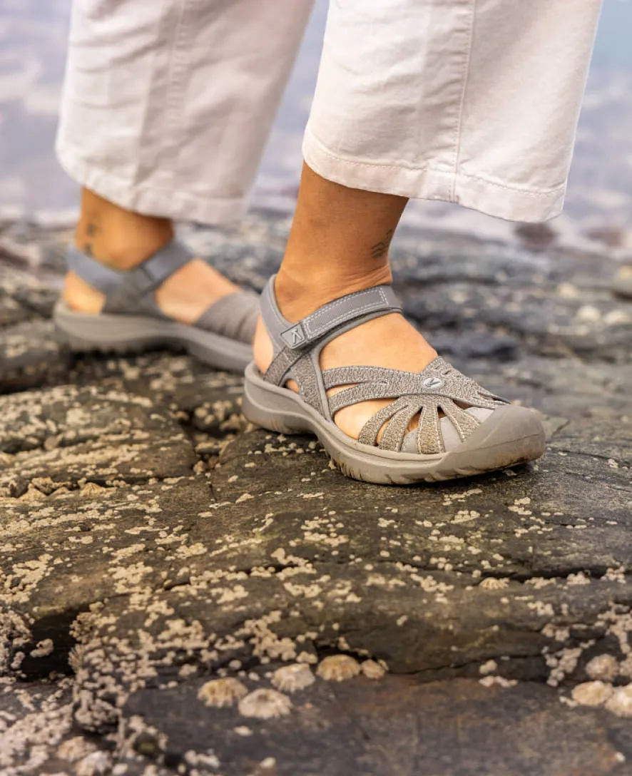 Women's Rose Sandal  |  Gargoyle/Raven